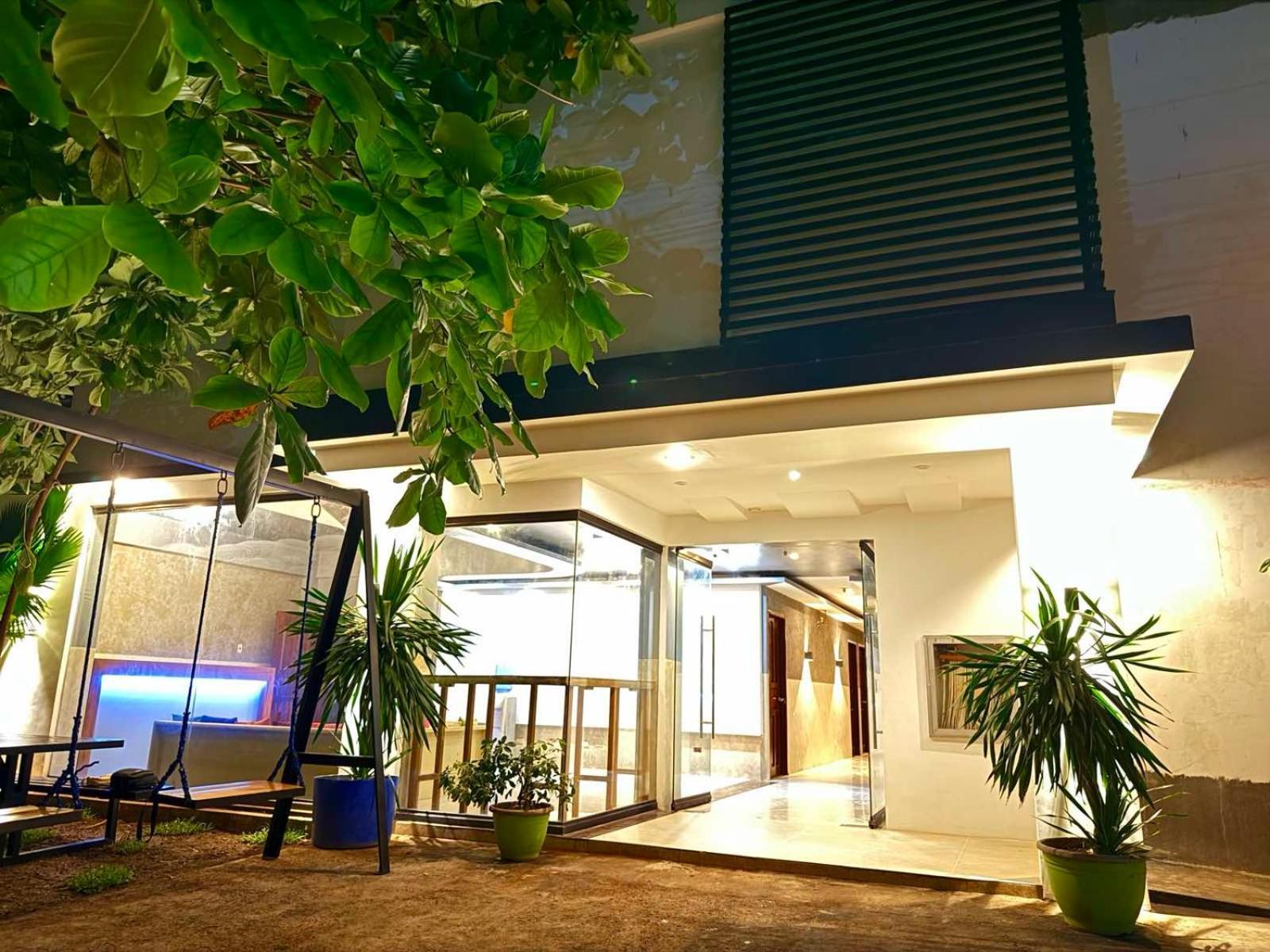 Goofy Ants Hostel Puerto Princesa Extérieur photo
